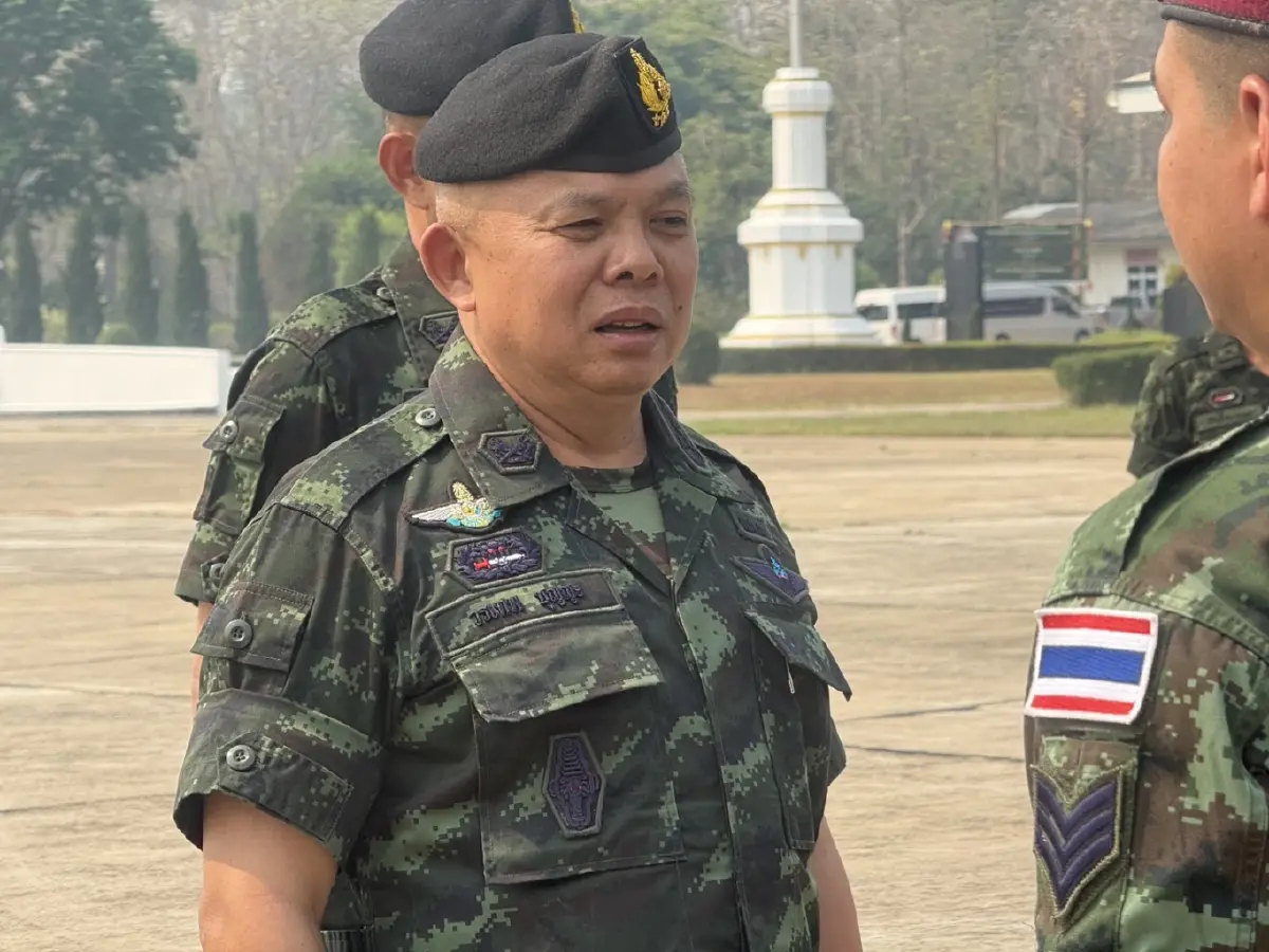 ฝุ่นพิษเชียงใหม่ยังวิกฤตต่อเนื่อง มทภ.3 ลุยเอง ขึ้น ฮ.ดับไฟป่า