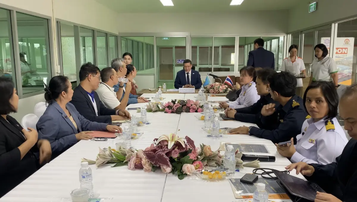 ทูตคาซัคสถาน เยี่ยมชมนิคมฯ อุดรธานี เล็งเชื่อมรถไฟ-แลกเปลี่ยนสินค้า