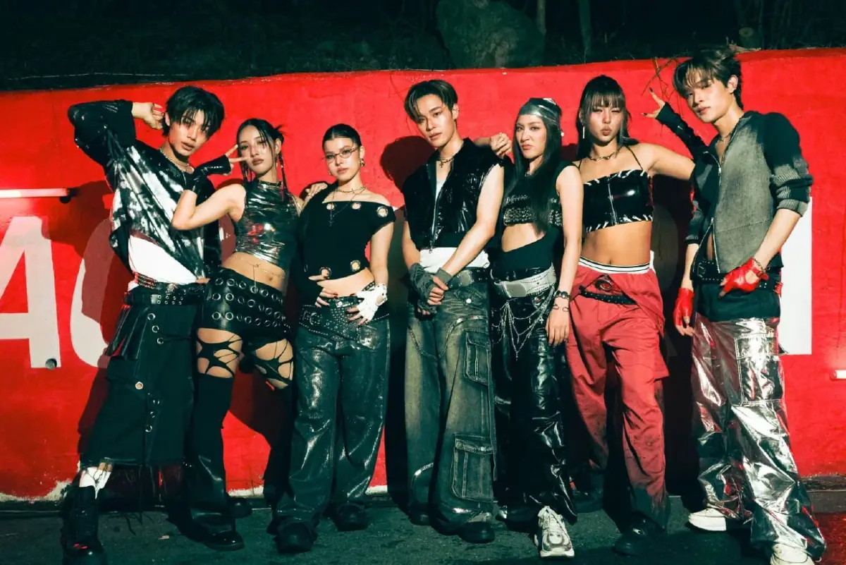 บรรทัดทอง Water Street 2026: สงกรานต์สายกินห้ามพลาด! เล่นน้ำฟรี-คอนเสิร์ตจัดเต็ม 12–14 เม.ย. นี้