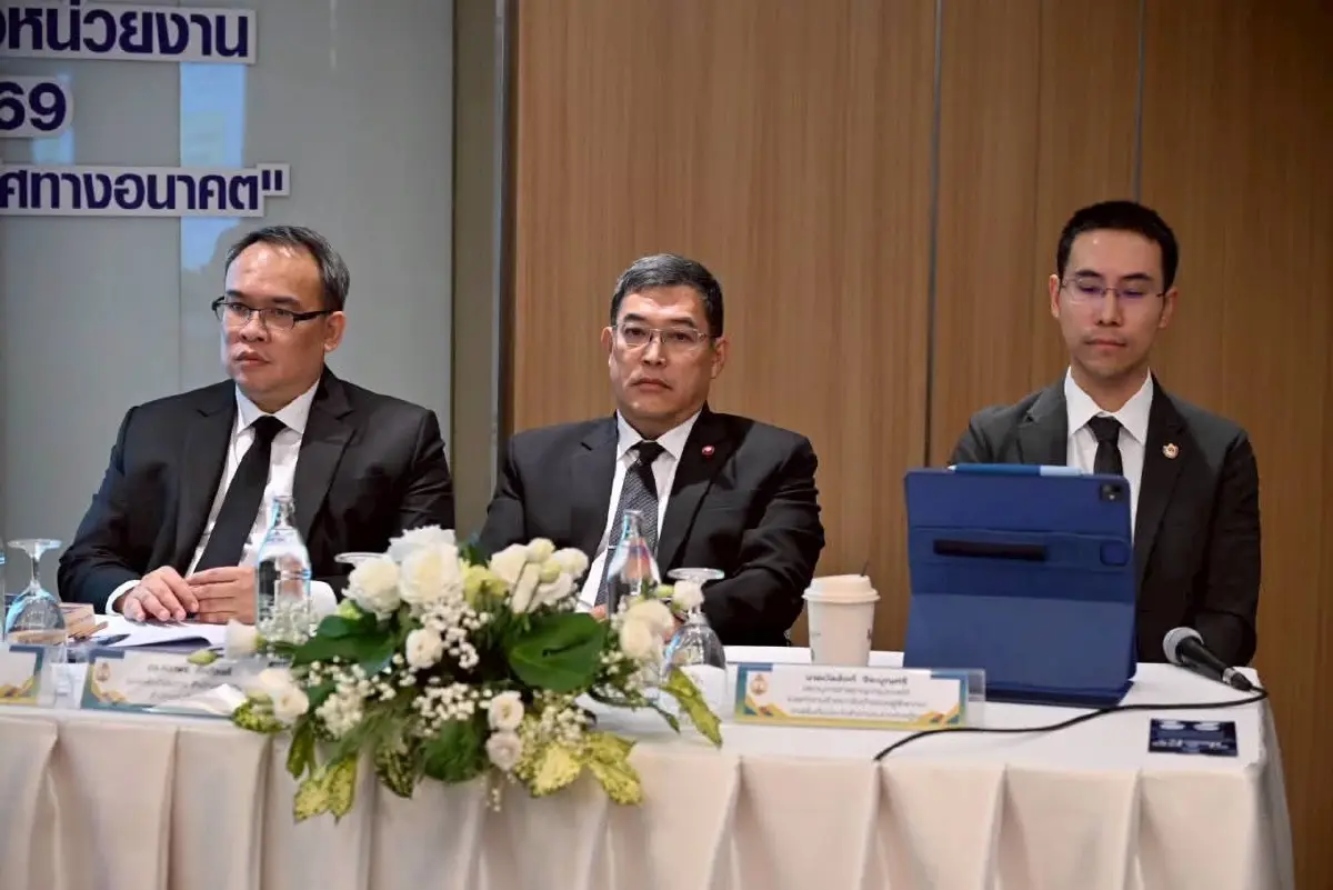 "ศาลทุจริตฯ" เคลียร์ปมฟ้อง กกต.-ฮั้ว สว. "อธิบดีผู้พิพากษา" แนะแนวทาง ฟ้อง กกต. อย่างไรไม่ให้โดน "ยกฟ้อง?"