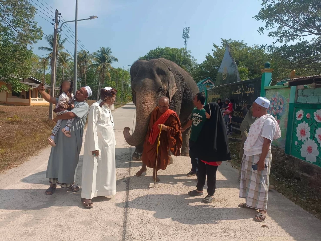 ศรัทธาไร้พรมแดน! "ท่านเวาะห์โต๊ะกือป๊ะ" พระภิกษุผู้เป็นที่พึ่ง "ไทยพุทธ-ไทยมุสลิม" ทูตวัฒนธรรมมลายู