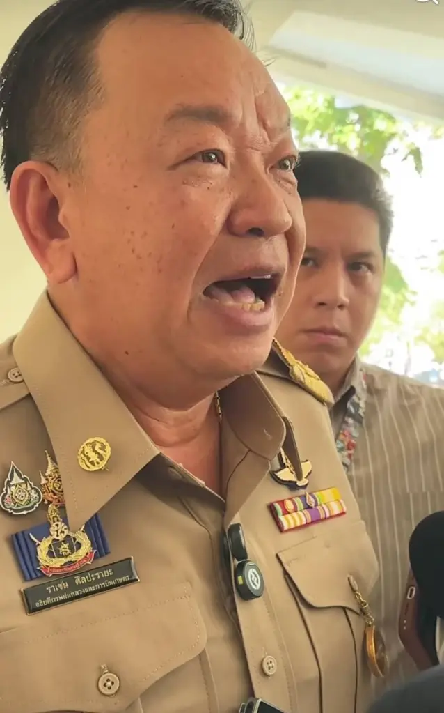 นายราเชน ศิลปะรายะ อธิบดีกรมฝนหลวงและการบินเกษตร