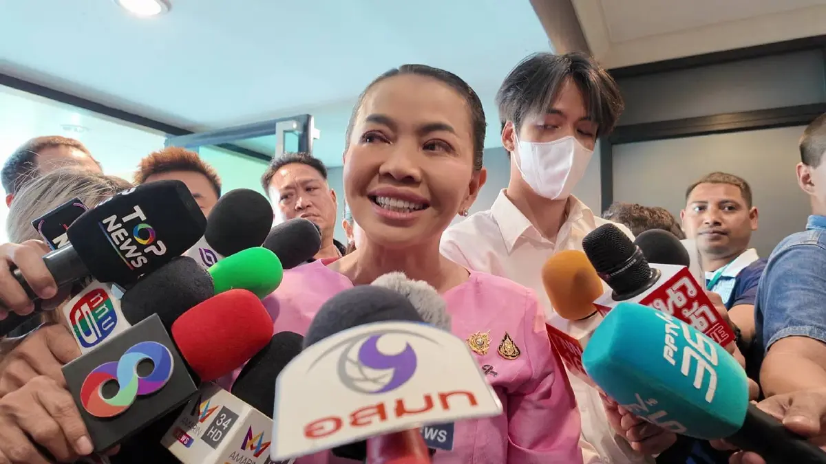 นางสุขสมรวย วันทนียกุล รัฐมนตรีประจำสำนักนายกรัฐมนตรี