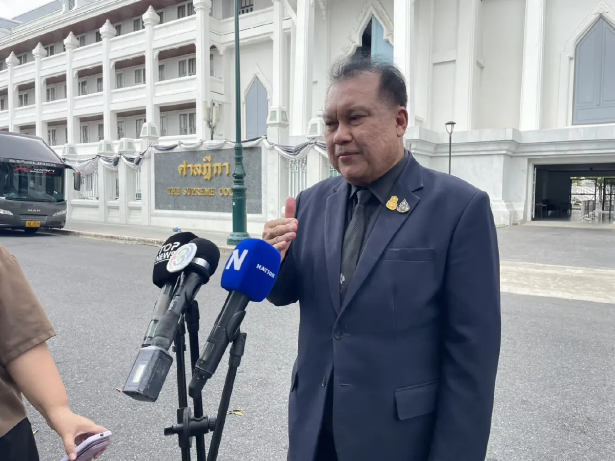 นายสนธิญา สวัสดี นักเคลื่อนไหวทางการเมือง