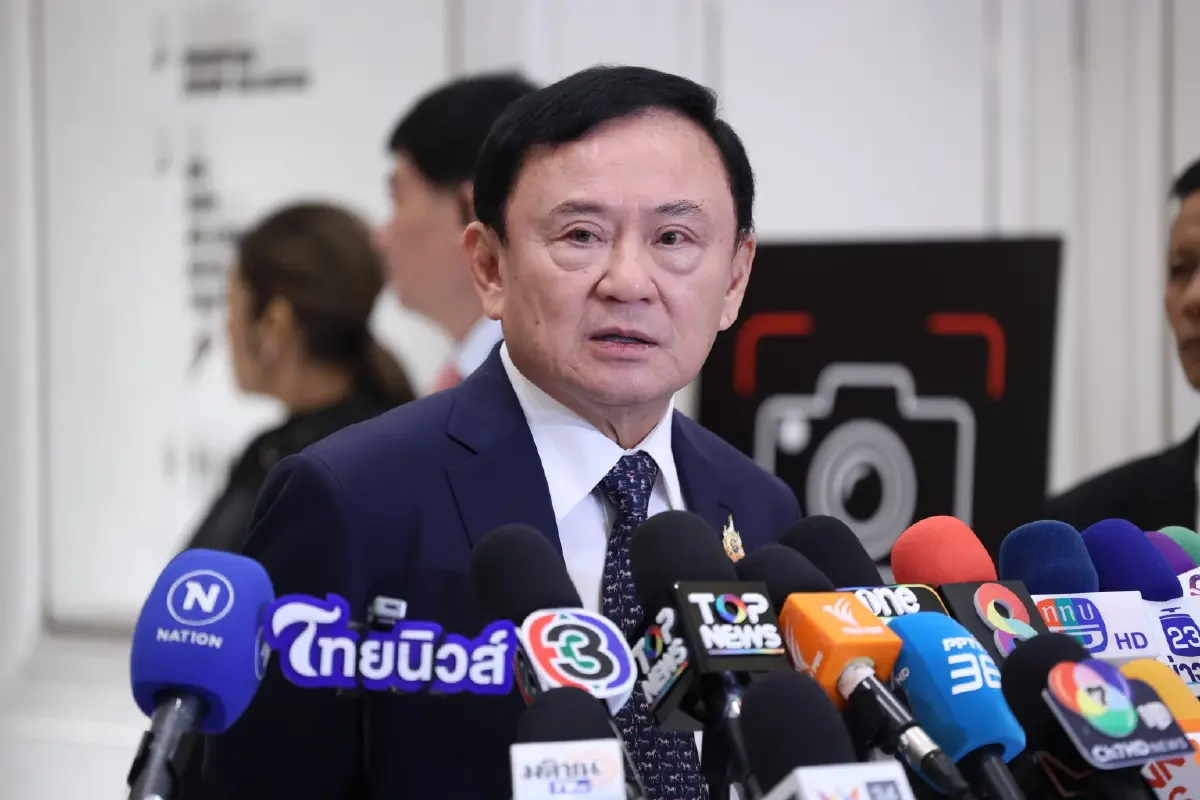 นายทักษิณ ชินวัตร อดีตนายกรัฐมนตรี