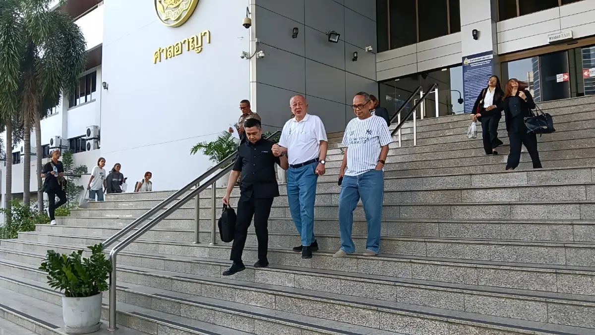 ด่วน! ศาลให้ประกัน "สนธิ ลิ้มทองกุล" 5 หมื่น! หลังพิพากษาจำคุก 4 เดือนไม่รอลงอาญา คดีหมิ่น "ธนกร" (มีคลิป)