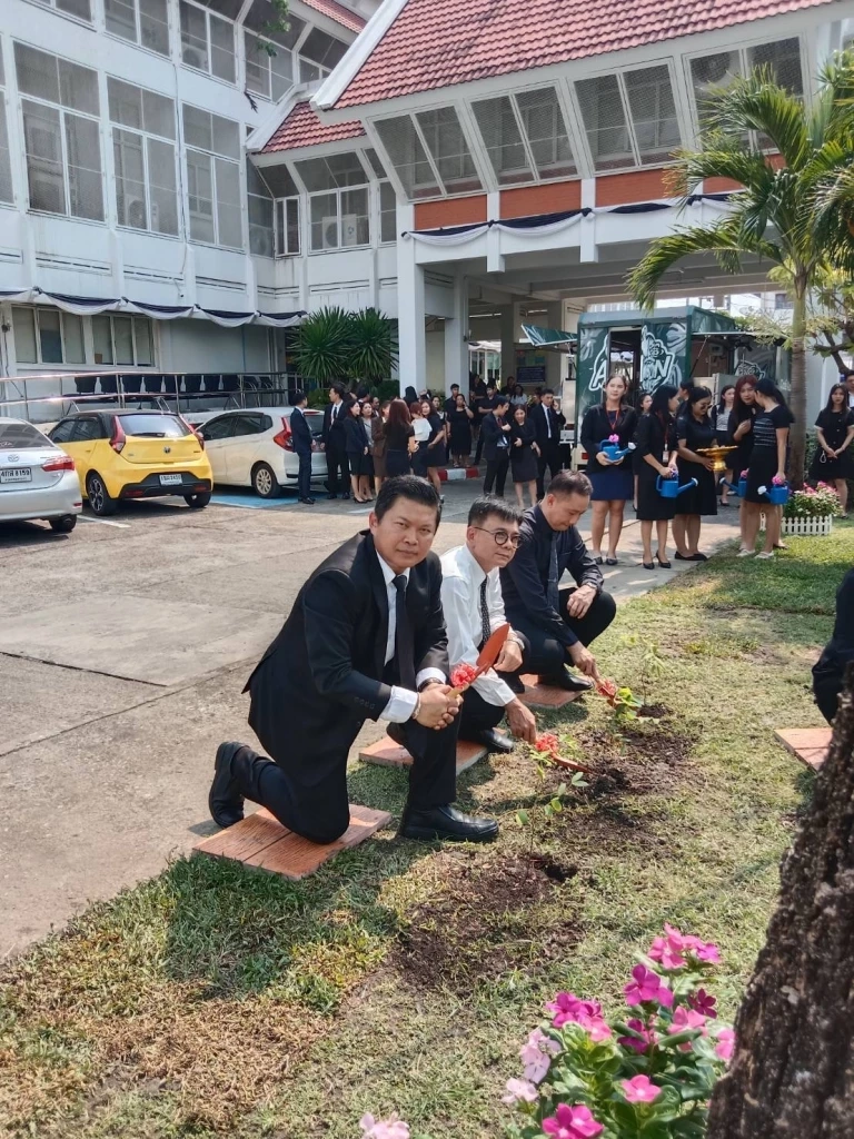 อจ.นนท์-อจ.เเขวงนนท์ฯ นำทีม สักการะสิ่งศักดิ์สิทธิ์ รับตำเเหน่ง