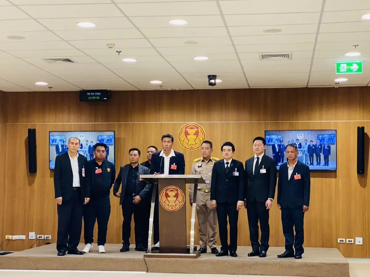 "ราเชน" นำพรรคทางเลือกใหม่ ชูแก้กฎหมายเพื่อชาวไร่อ้อย