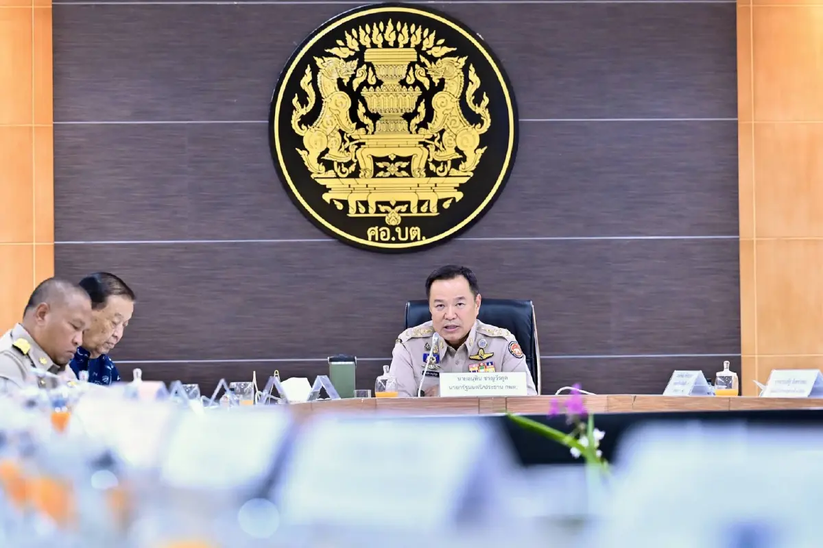 ยิ่งฟังยิ่งหมดใจ! "นายกฯ" ลงใต้เคลียร์ใจปม "แม่ทัพภาค 4"? แฉข้อมูลลับทีมสังหาร "สส.กมลศักดิ์"