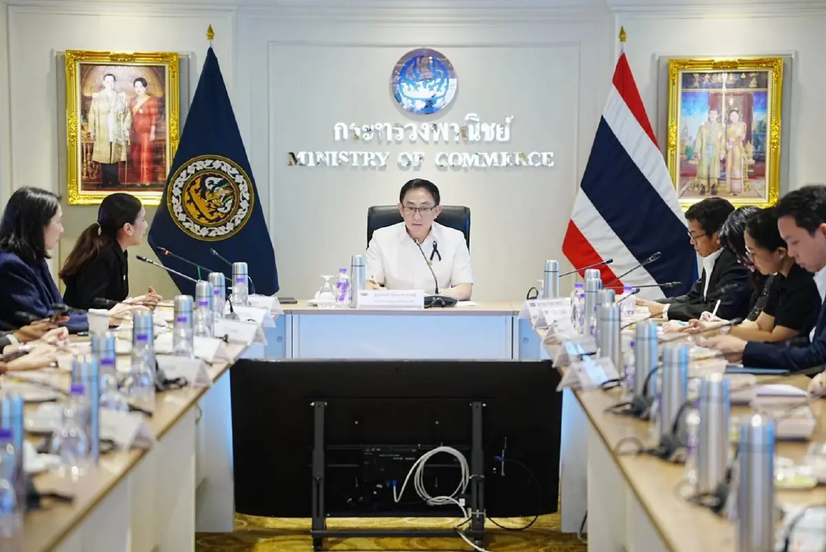 'ศุภจี' สั่งเพิ่มช่องทางออนไลน์ขายสินค้า 'ไทยช่วยไทย' อำนวยความสะดวกประชาชน