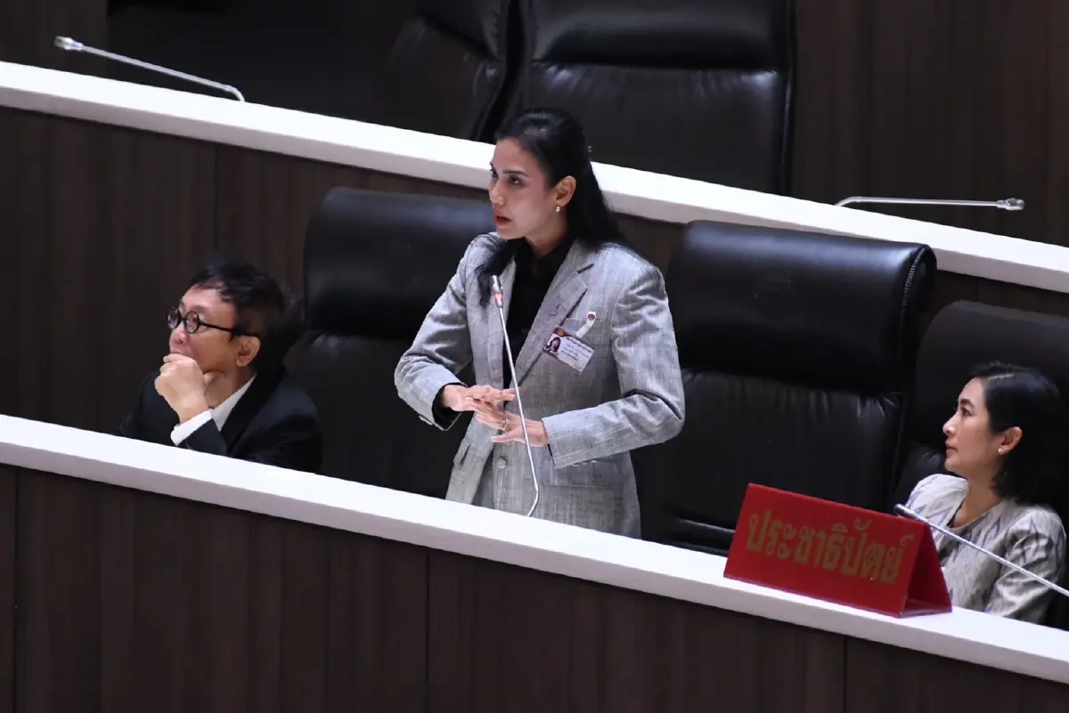 "ประชาธิปัตย์" ชงญัตติสภาฯ ตั้ง กมธ.ปฏิรูปการจัดการน้ำท่วม