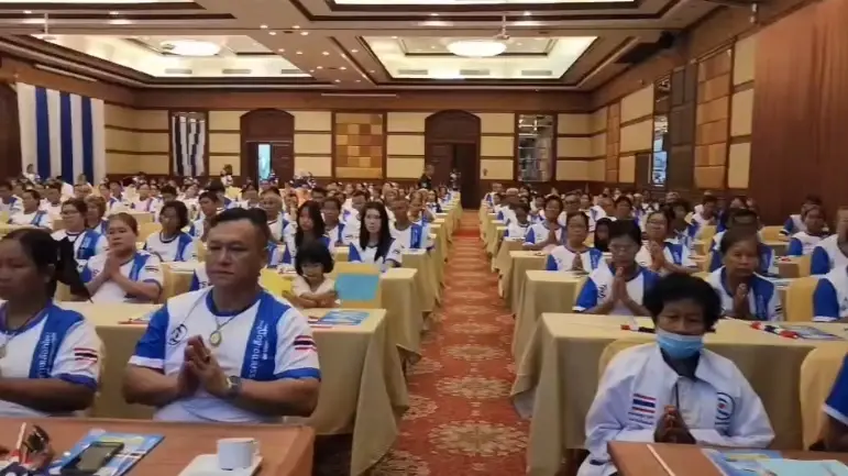 “ราเชน” ลุยบุรีรัมย์ ชู “เนวิน” เป็นครูใหญ่ - ป้อง “พิพัฒน์”