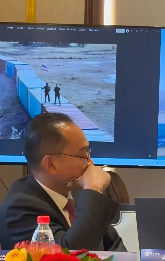 ส่องวงประชุมลับ “แทร็ก 2” ที่ปักกิ่ง! จีนเล่นบทกาวใจ “ไทย-กัมพูชา” (มีคลิป)