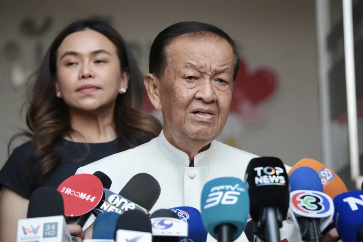 "วันนอร์" เข้าพบ "นายกฯ" รับมอบงานที่ปรึกษา มั่นใจคดียิง สส.กมลศักดิ์ ไม่มีการตัดตอน จี้ขยายผลหา "ผู้บงการ"