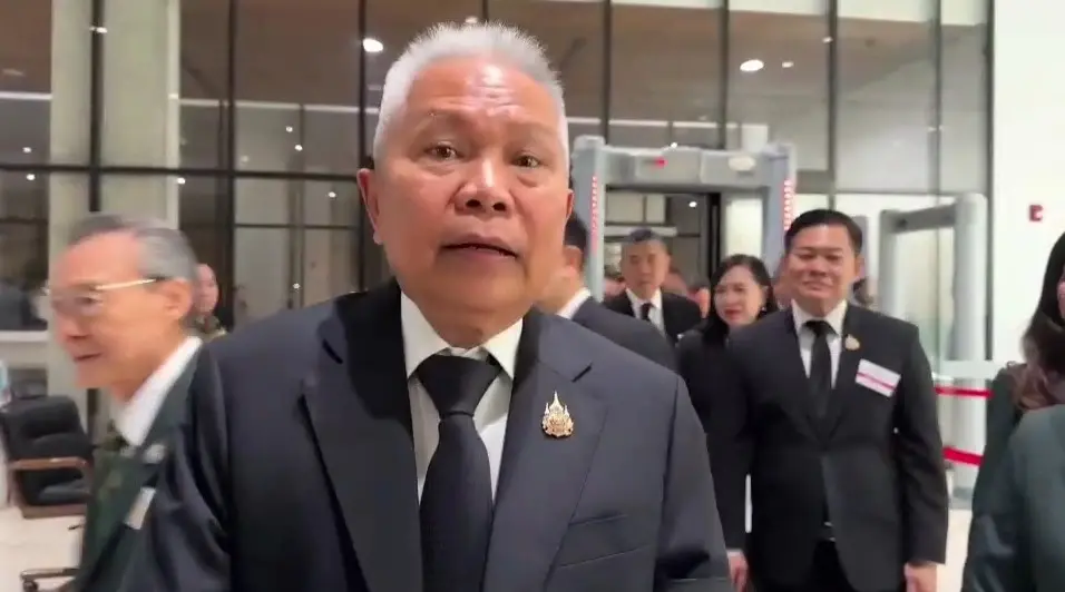 "โสภณ" เตรียมนำรายชื่อ "ณัฐพงษ์" ทูลเกล้าฯ นั่งผู้นำฝ่ายค้านวันนี้