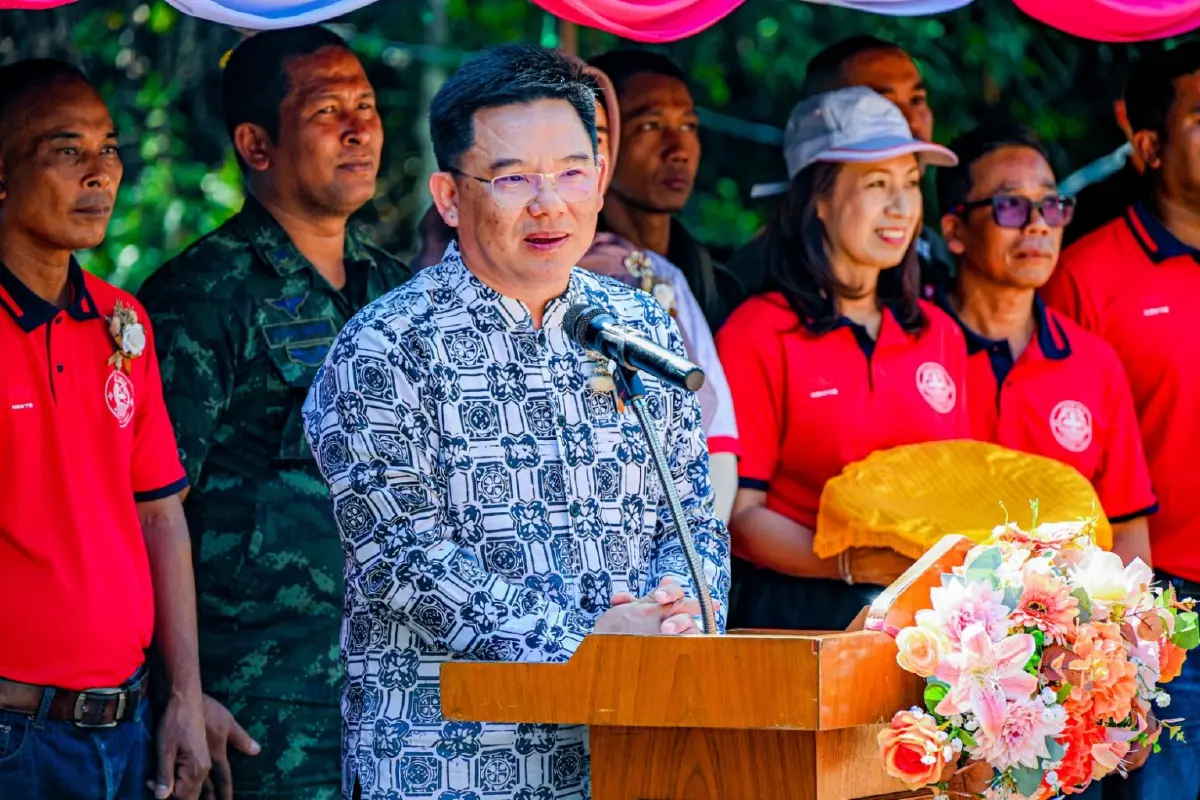 ปิยะศิริ วัฒนวรางกูร เลขาธิการ ศอ.บต.