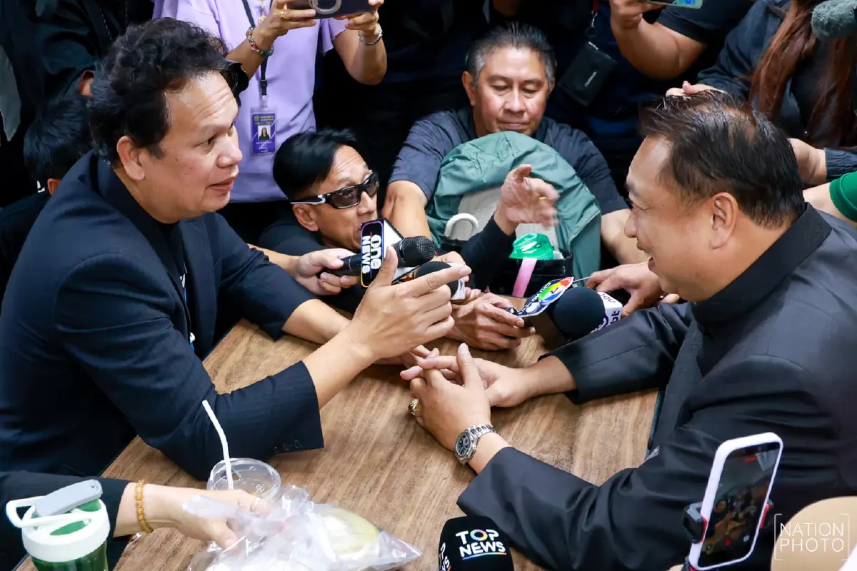 "สุชาติ" เคลียร์ใจสื่อถึงรังนกกระจอก! หลังฉุน "เดินชนไหล่นักข่าว" ปมจี้ถาม "สินบนกรมควบคุมมลพิษ"