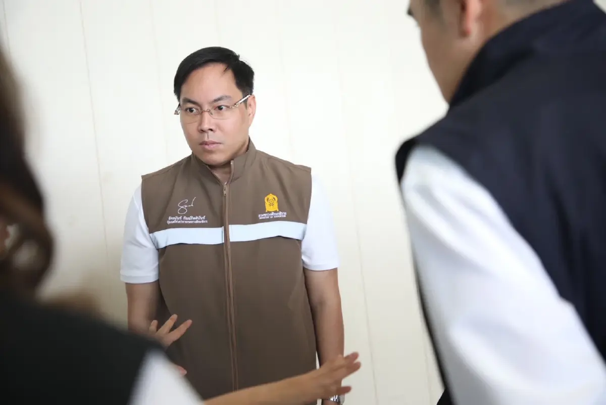"ศธ.-พม." บุก "ลพบุรี" ชี้ชะตา "อดีตครูหื่น" สั่งเพิกถอนใบอนุญาตตลอดชีพ-เยียวยาเหยื่อ