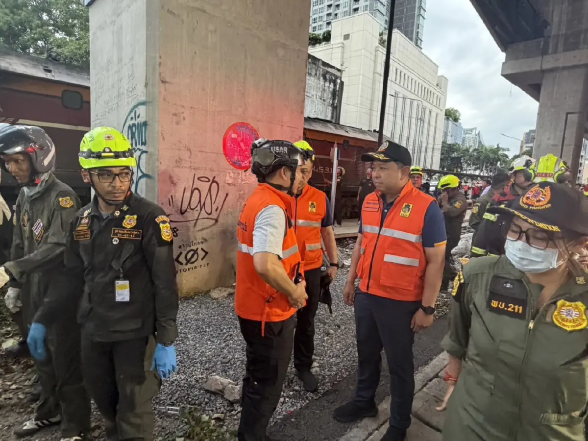 ปภ.พร้อมสนับสนุนมาตรการปลอดภัยทางถนนเหตุรถไฟชนรถเมล์