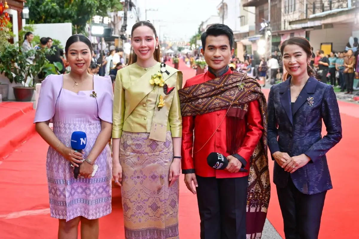“ซาบีดา” พาสัมผัสเสน่ห์ไหมมัดหมี่ขอนแก่น เปิดรันเวย์แฟชั่นดันสู่สากล