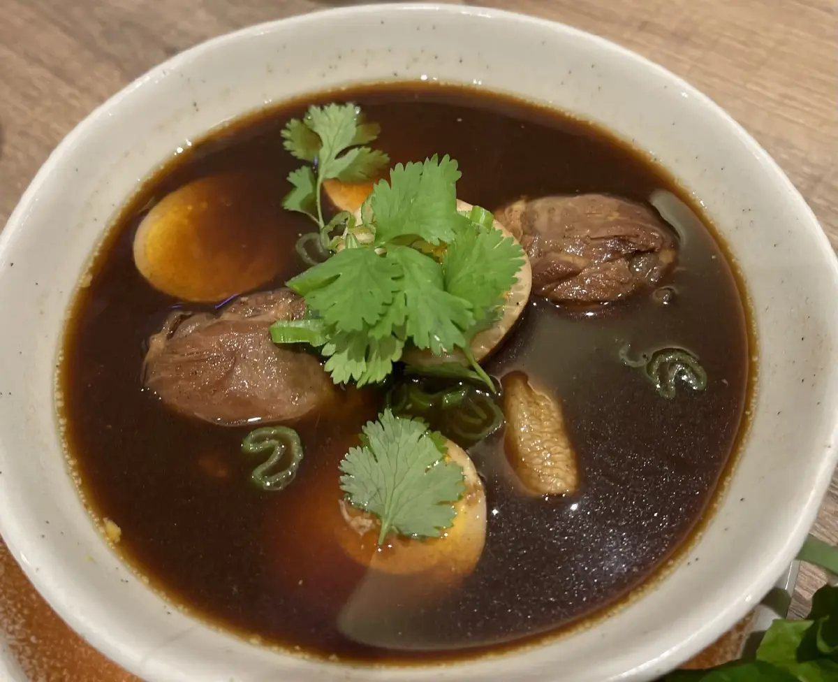 'ศุภจี' เยี่ยมร้านอาหารไทยเมืองคานส์ ดันเสน่ห์สู่สายตาโลก
