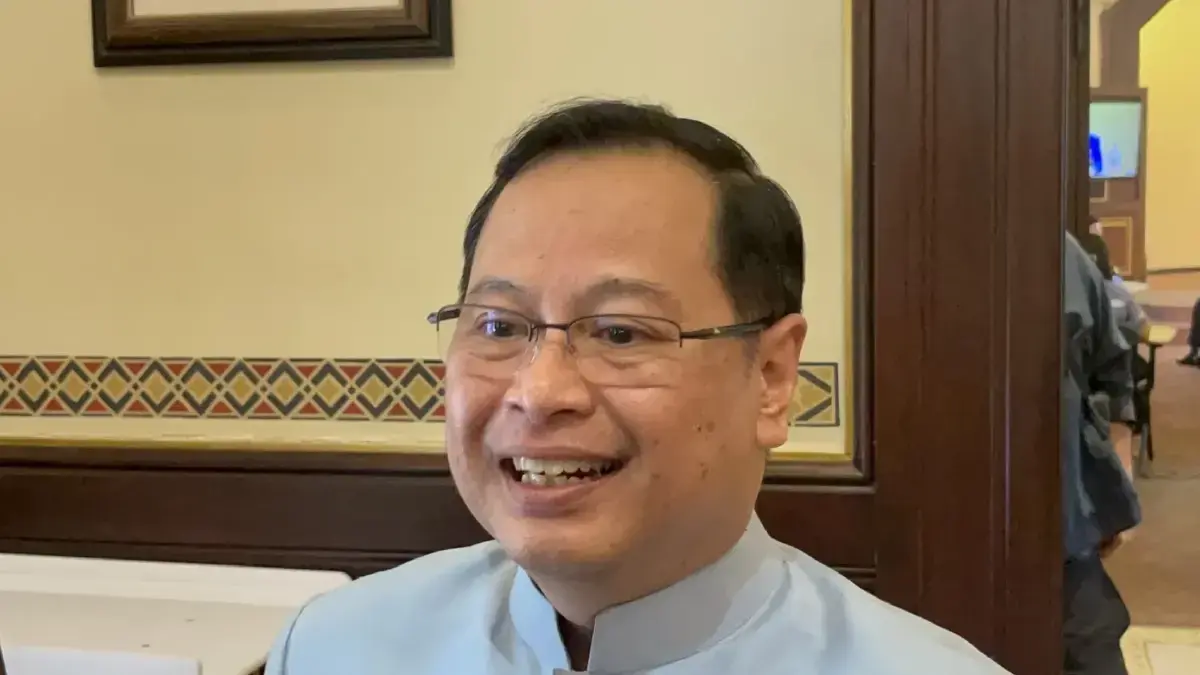 ปกรณ์ นิลประพันธ์ รองนายกรัฐมนตรี 