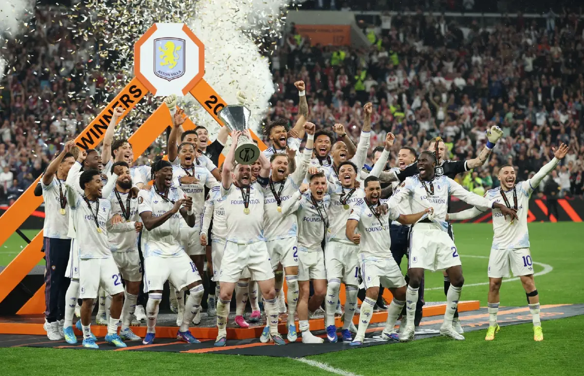 แอสตัน วิลล่า ถล่มไฟรบวร์ก 3-0 คว้าถ้วยยูโรปาลีก "เจ้าชายวิลเลียม" ร่วมฉลองปลดล็อก 30 ปีที่รอคอย