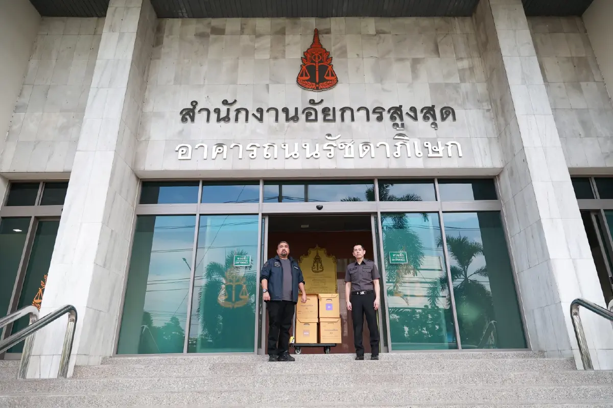 DSI รุกฆาต! ส่งสำนวน 10,866 แผ่น ให้อัยการ มัดตัวเครือข่าย "สส.พรรคดัง" พันคดี "พนันออนไลน์-ฟอกเงิน-อาชญากรรมข้ามชาติ" (มีคลิป)
