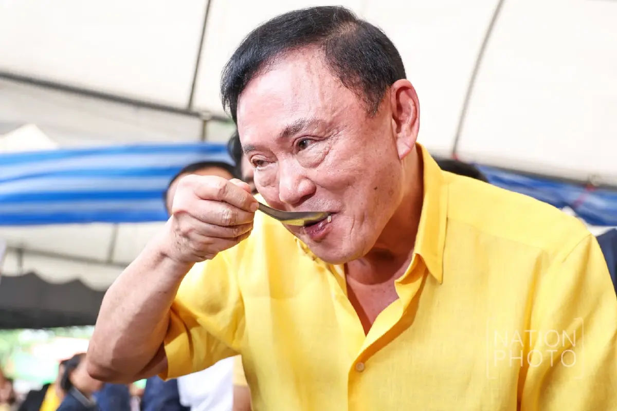 นายทักษิณ ชินวัตร อดีตนายกรัฐมนตรี