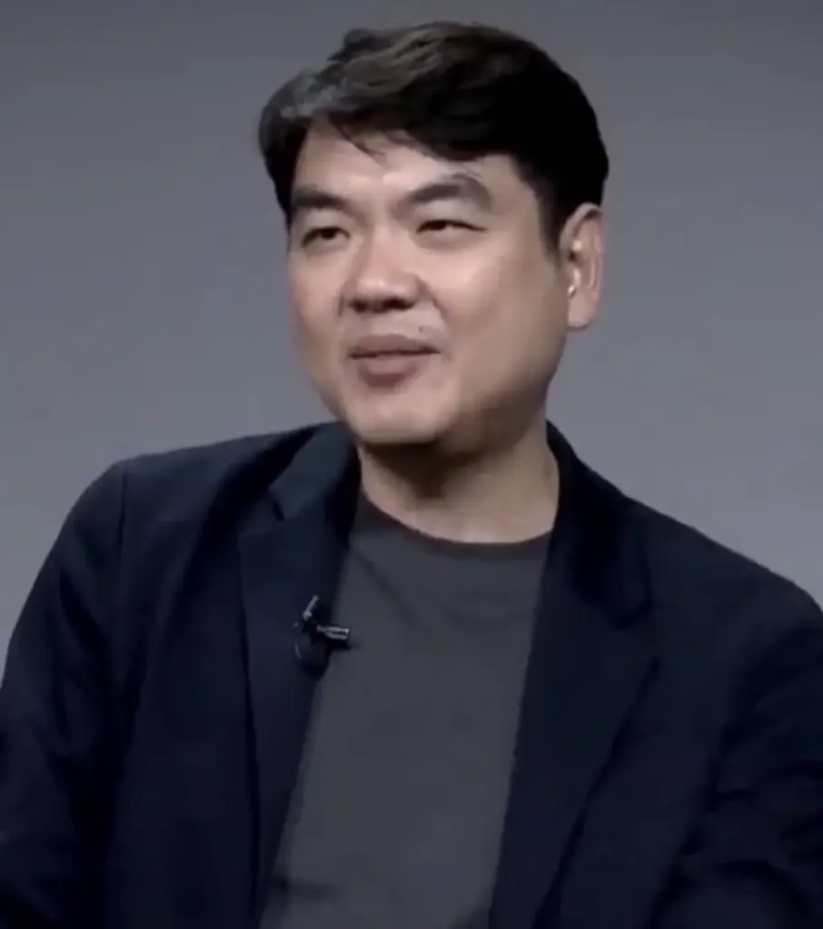 ปิยบุตร หันไปศึกษางานเขียนของเลนิน ปรมาจารย์พรรคปฏิวัติ