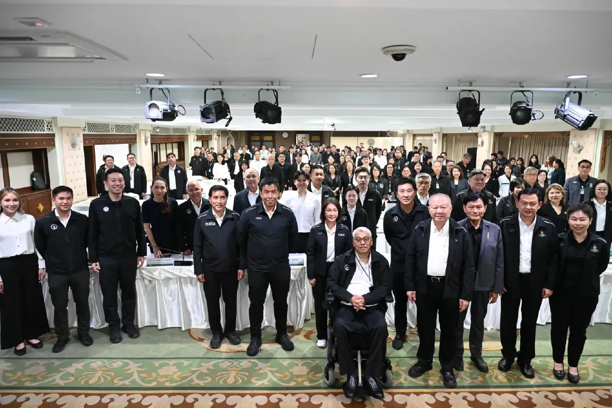 “ชัชชาติ” เปิดใจประชุมนัดทิ้งทวน แย้มลาออกก่อนหมดวาระ 1-2 วัน