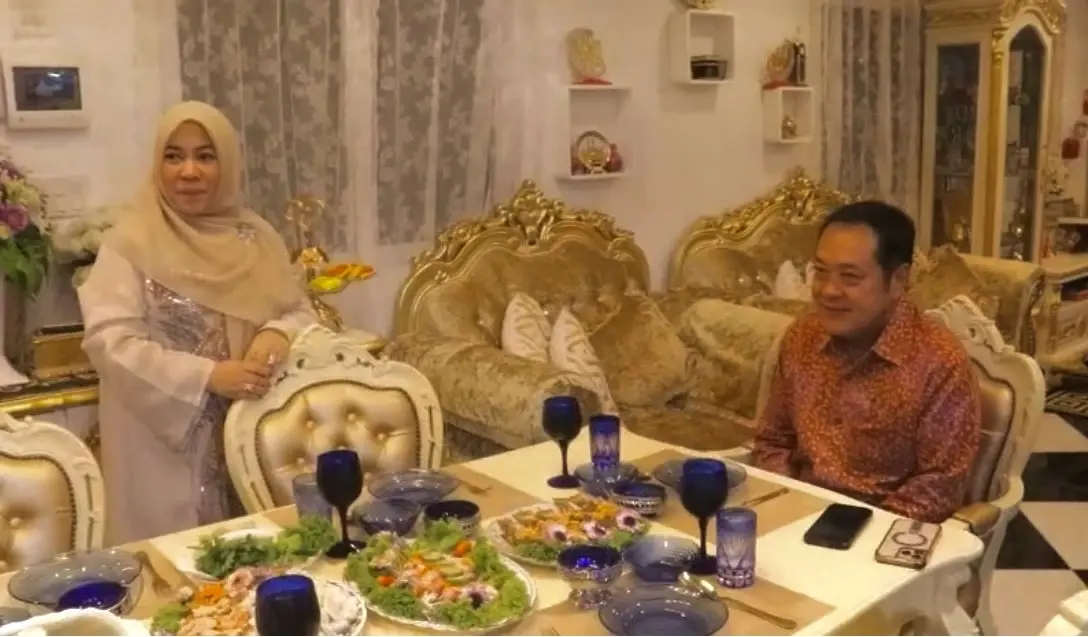 “พ.ต.อ.ทวี สอดส่อง” จิบกาแฟ จับเข่าคุยนักธุรกิจ ถกอนาคตปัตตานี