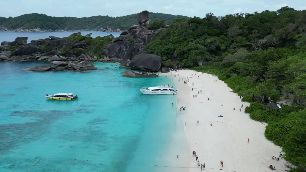 ไทยสร้างชื่อ! “อ่าวเกือก” เกาะสิมิลัน ติดอันดับ 10 “World’s 50 Best Beaches” (มีคลิป)