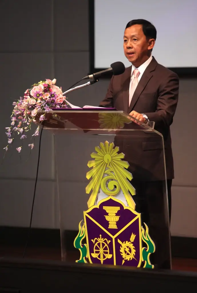 พล.ต.อ.วัชรพล ประสารราชกิจ 
