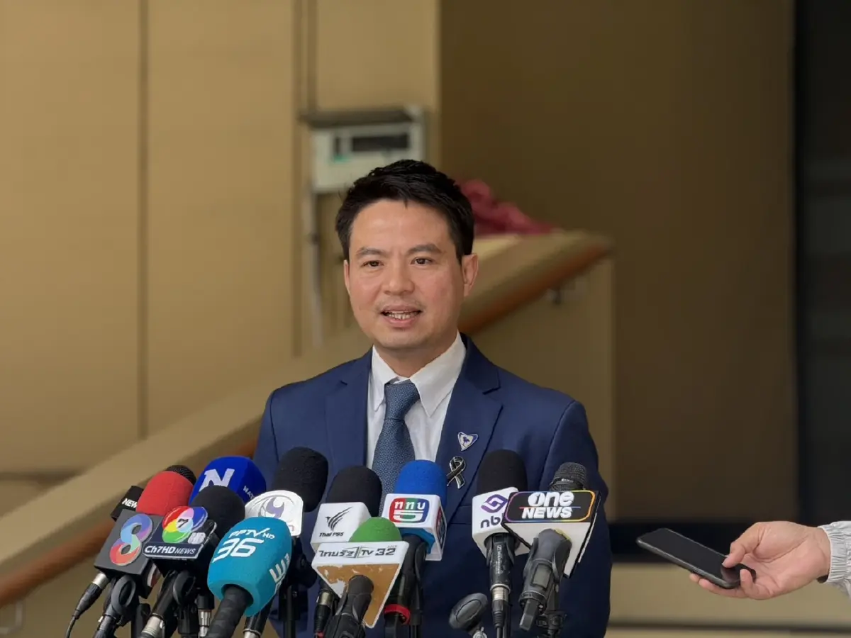 "ไทยช่วยไทยพลัส" 5 ชม. สิทธิเหลือแค่ 8 ล้าน "ภราดร" ยัน ใครขึ้นรอตรวจ 3 วัน ไม่ต้องกังวล ล็อคสิทธิไว้แล้ว!