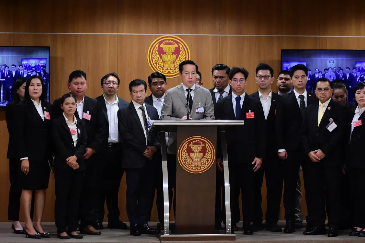 "อรรถวิชช์" ฉะยับ! ขรก.ปั้นข้อมูลเท็จ เบรกขาย น้ำมันเครื่องบิน ให้ "เวียดนาม-ฟิลิปปินส์" โรงกลั่นกำไรอื้อซ่า