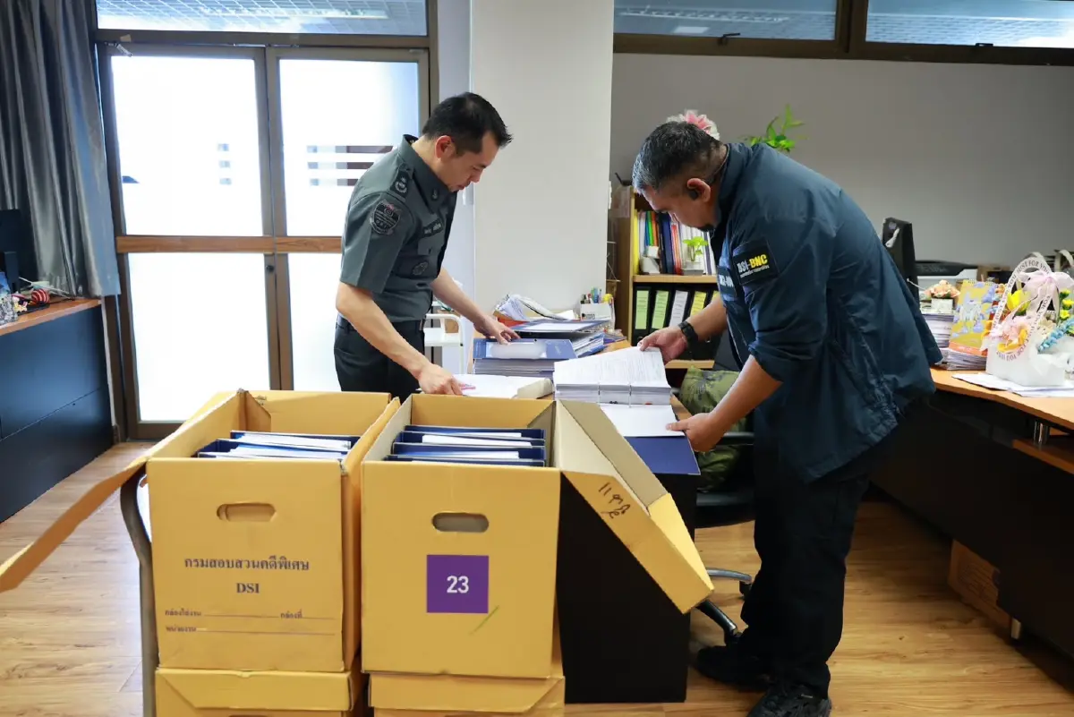 DSI รุกฆาต! ส่งสำนวน 10,866 แผ่น ให้อัยการ มัดตัวเครือข่าย "สส.พรรคดัง" พันคดี "พนันออนไลน์-ฟอกเงิน-อาชญากรรมข้ามชาติ" (มีคลิป)