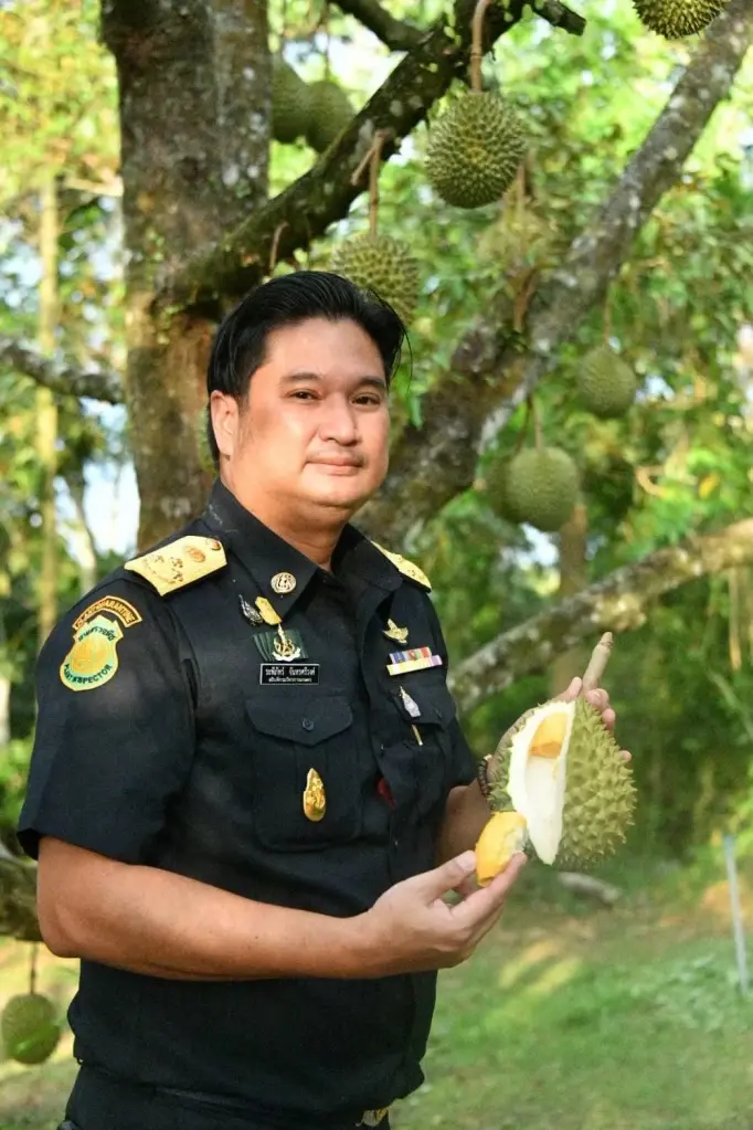 ดรามาสะเทือนกว่างโจว!  "ทุเรียนลม" โผล่จีน กรมวิชาการเกษตรขยับด่วน เจ้าของสวนโวยถูกสวมสิทธิ์ รุดแจ้งความ