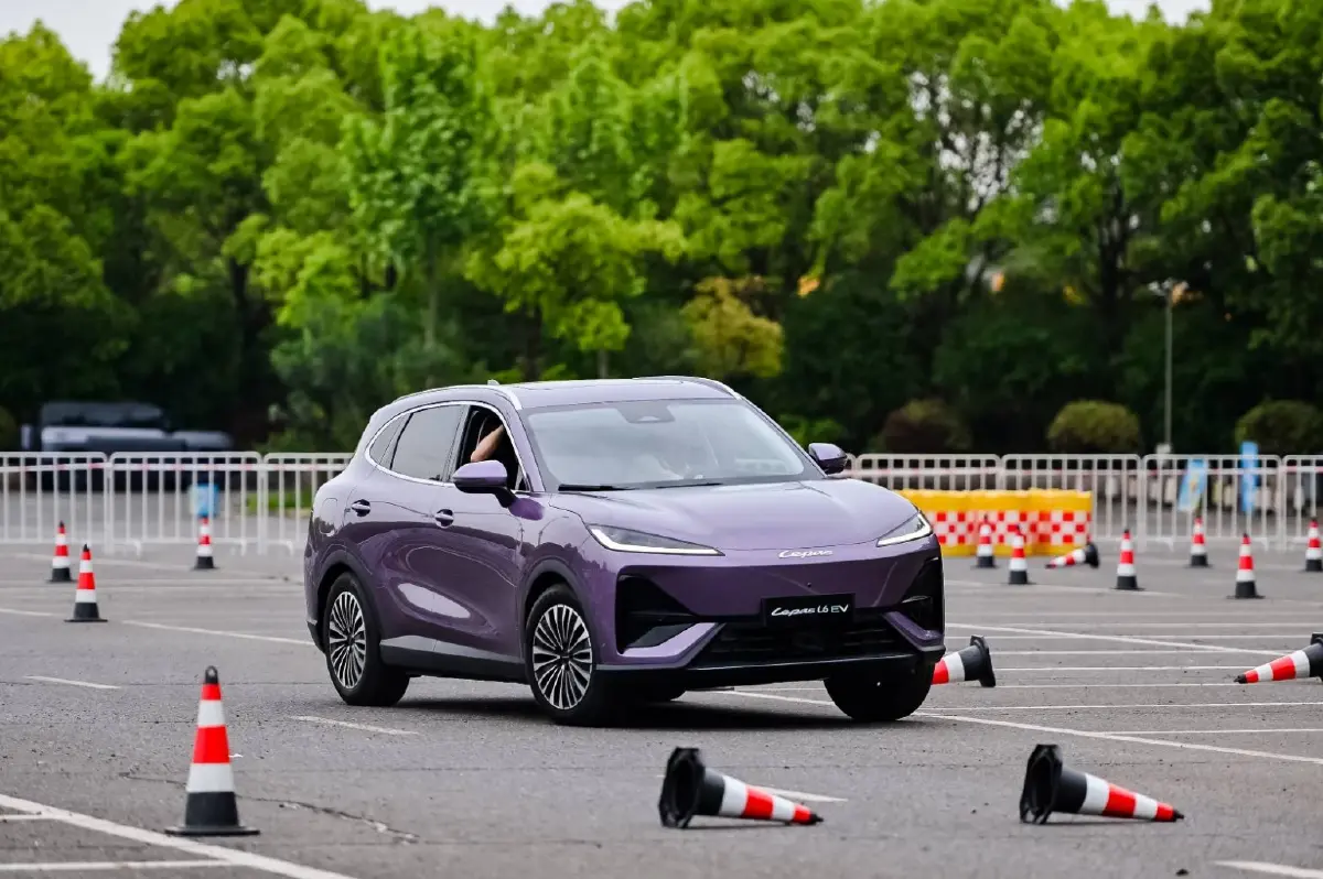 LEPAS ขึ้นเวที Auto China 2026! เปิดตัว L6 EV ครั้งแรกของโลก พร้อมลุยตลาดไทยเต็มสูบปี 69