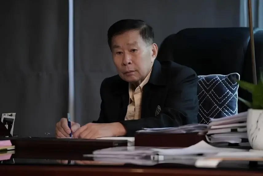 ศึกเขากระโดงเดือด! "ไชยชนก" ไม่กังวล "เสรีพิศุทธ์" จ่อยื่นศาลรัฐธรรมนูญถอดถอน "ชี้เกมการเมือง" (มีคลิป)