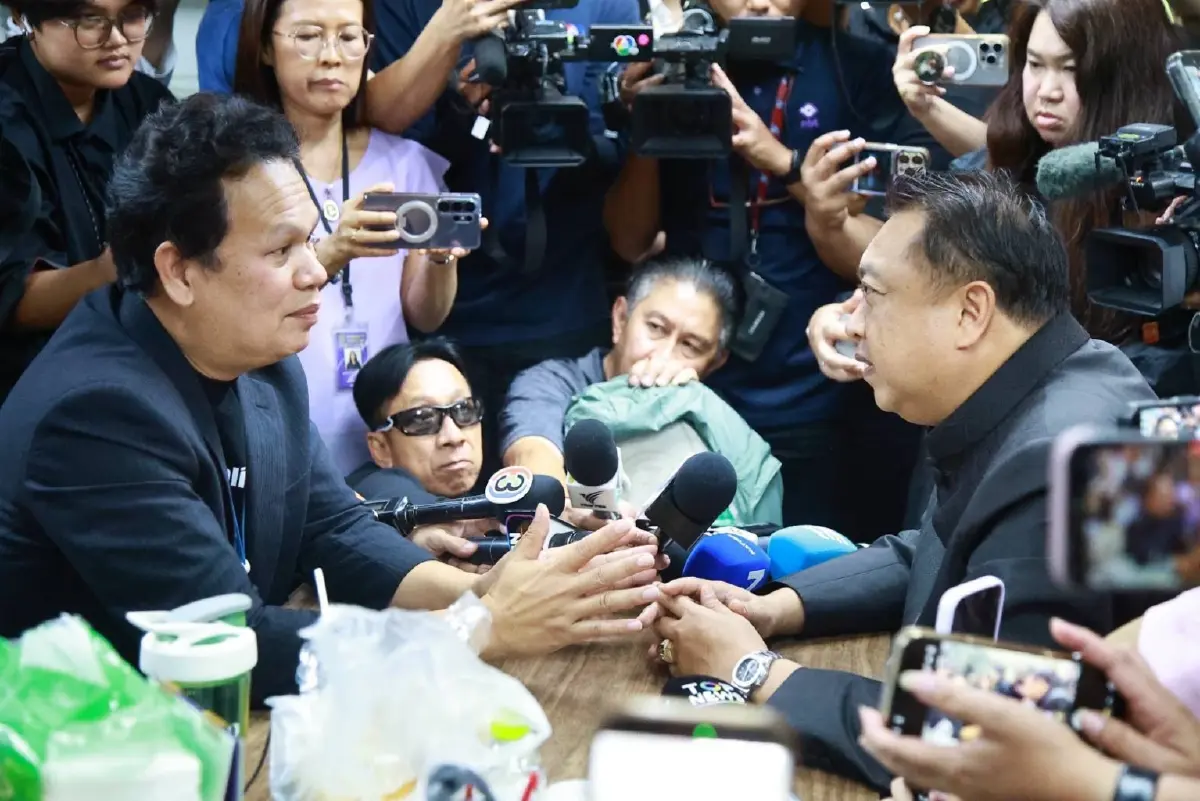 "สุชาติ" เคลียร์ใจสื่อถึงรังนกกระจอก! หลังฉุน "เดินชนไหล่นักข่าว" ปมจี้ถาม "สินบนกรมควบคุมมลพิษ"