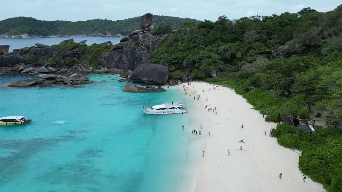 ไทยสร้างชื่อ! “อ่าวเกือก” เกาะสิมิลัน ติดอันดับ 10 “World’s 50 Best Beaches” (มีคลิป)