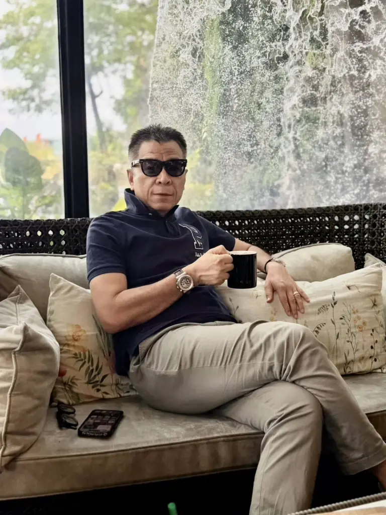 "แสวง" เผย ที่ประชุม กกต. เริ่มถกคดี "ฮั้ว สว." บอกข้อมูลหลักฐานมีจำนวนมาก ยังไม่ยืนยันจะ "เสร็จเมื่อไหร่"