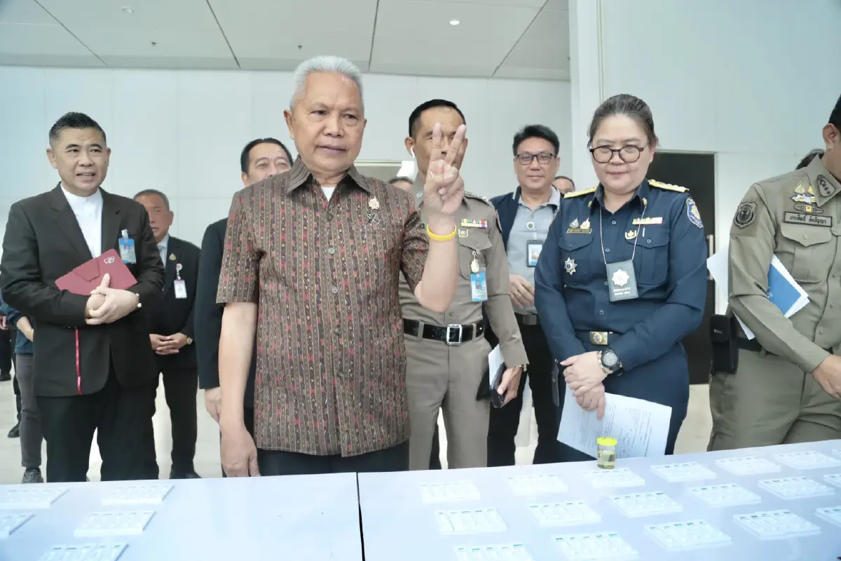 สภาฉาว! ตรวจฉี่ตำรวจรัฐสภาเจอสีม่วง 1 ราย ส่งบำบัดทันที