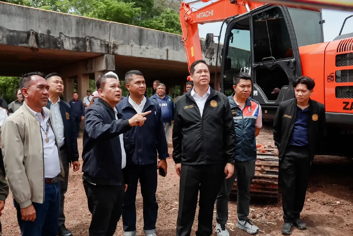“สรรเพชญ” นำทีมเจ้าท่าลุยพัทลุง คิกออฟขุดลอกร่องน้ำพนางตุง