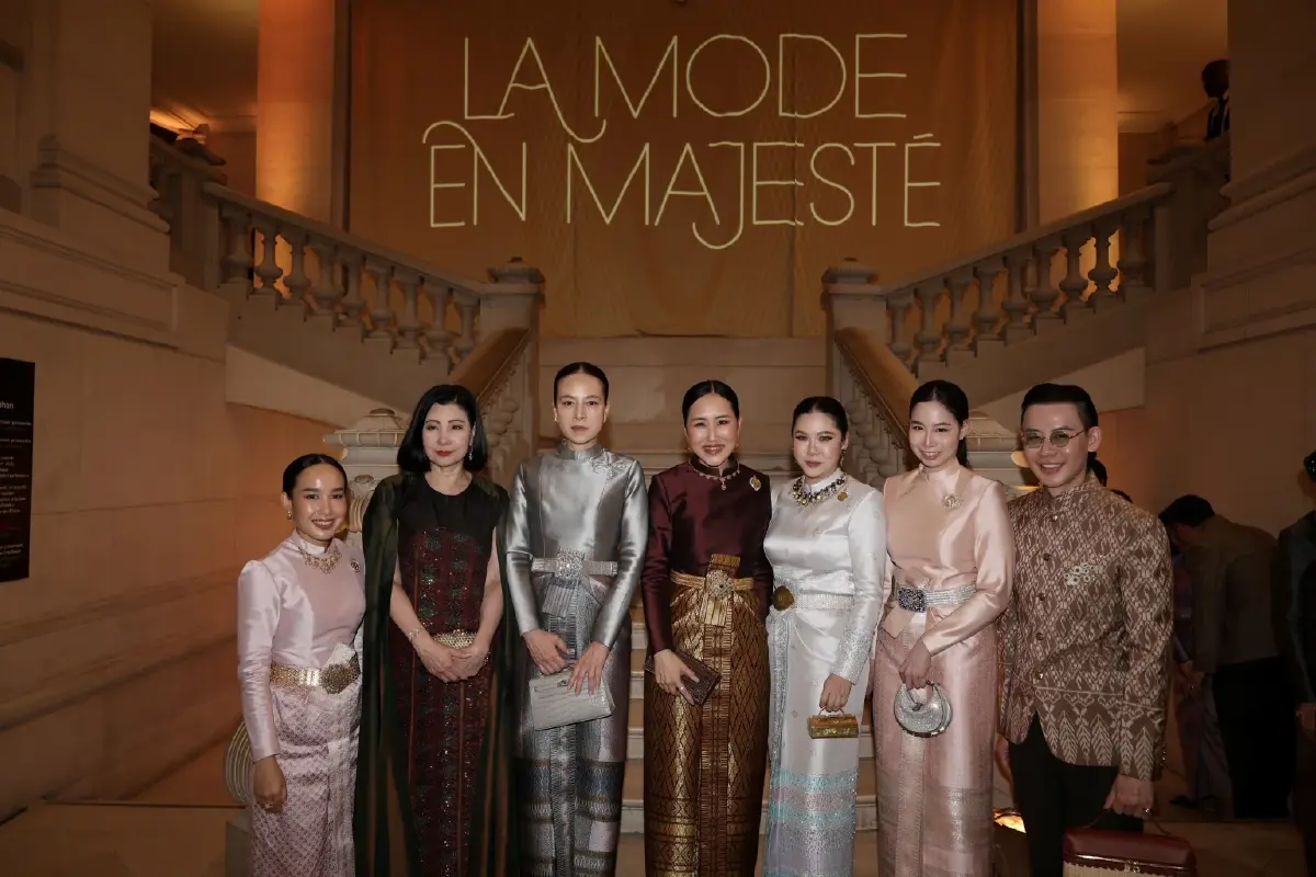 "ราชพัสตราไทยสู่สากล"  อัตลักษณ์ไทยสู่เวทีโลก ผ่านพลัง แฟชั่น ศิลปะ มรดกทางวัฒนธรรม