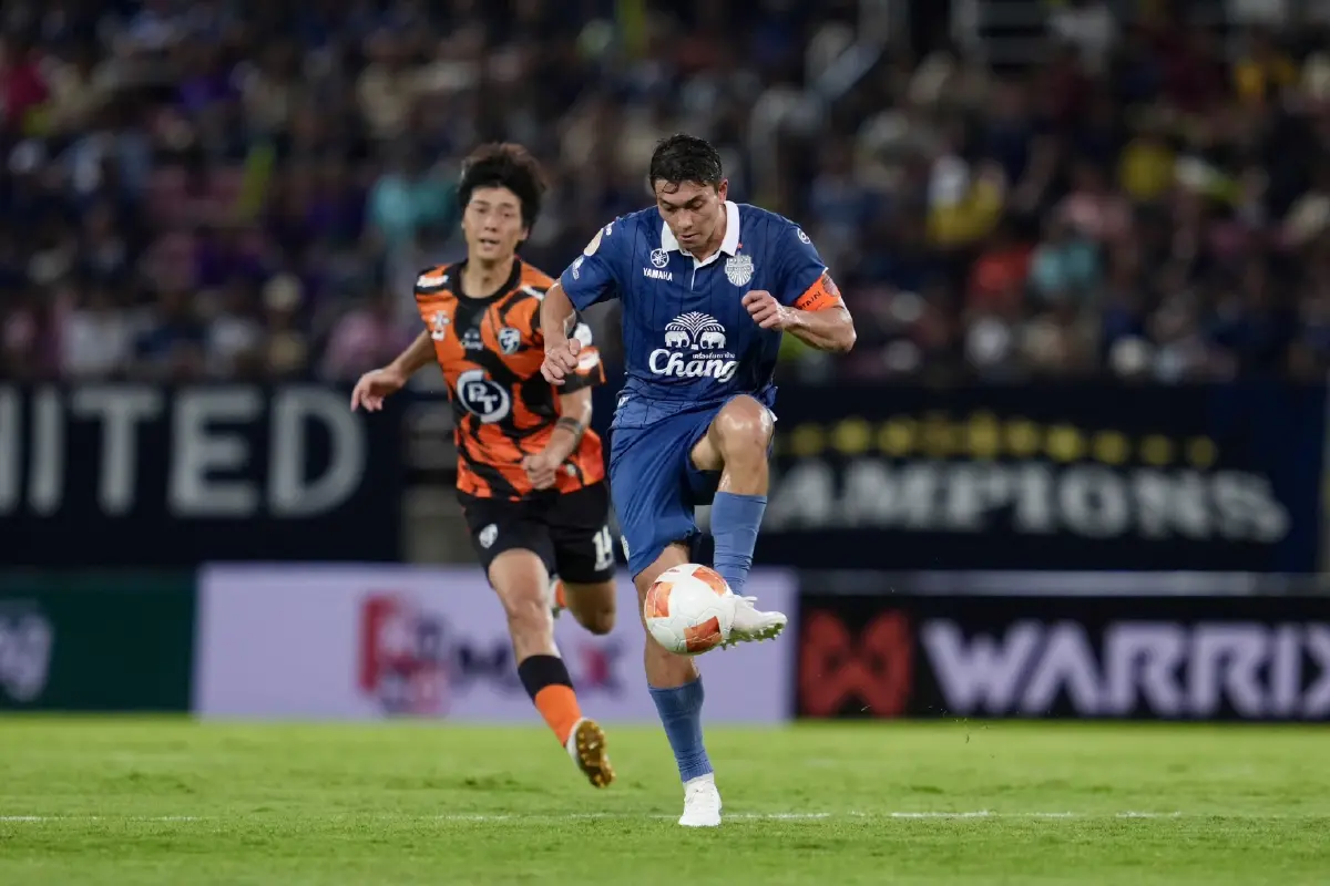 บุรีรัมย์ ยูไนเต็ด เฉือนประจวบ 1-0 ผงาดแชมป์เอฟเอคัพสมัย 8