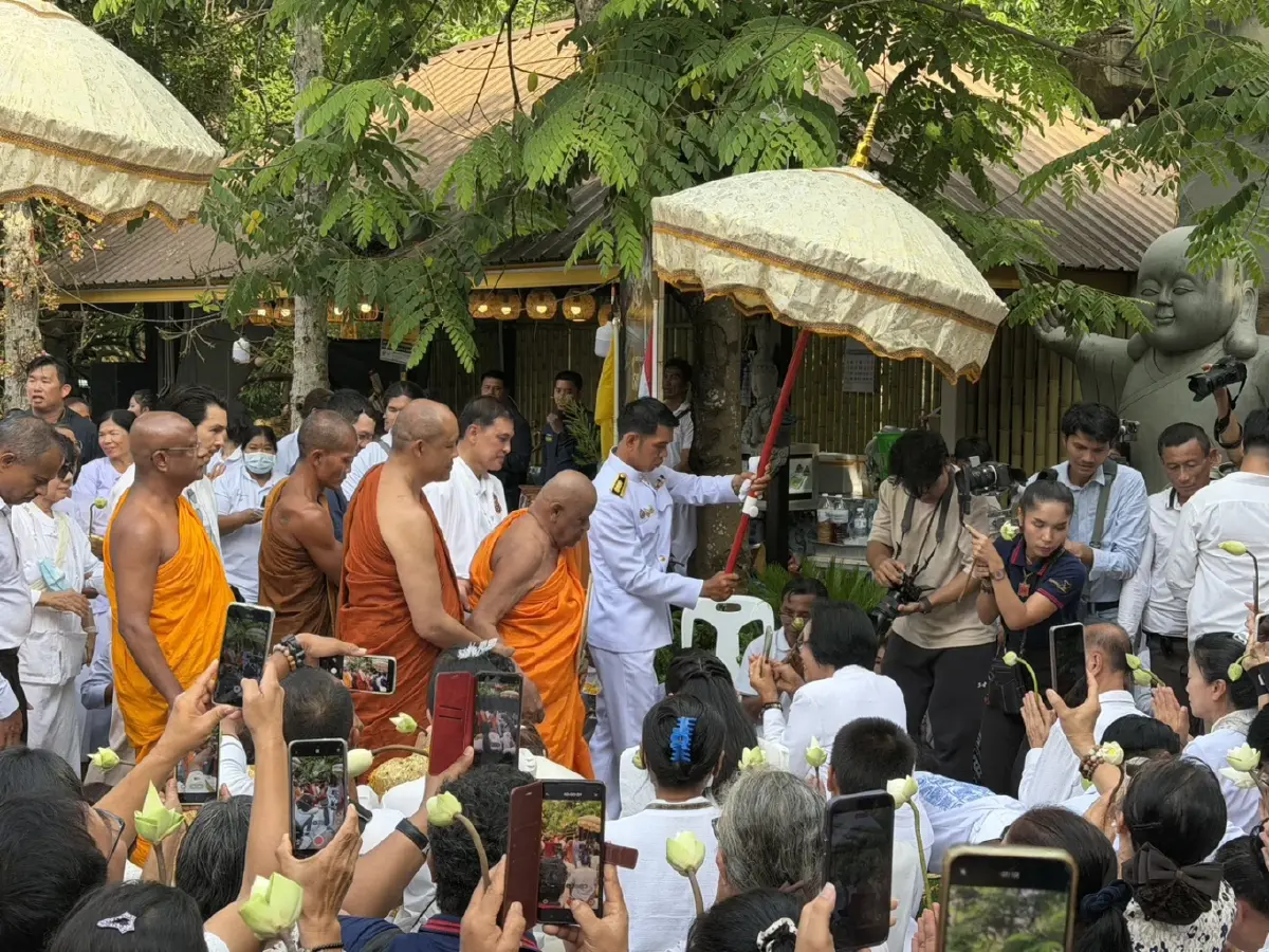 พระสังฆราชศรีลังกา เยือนไทยสมโภชรูปเหมือนพระเจ้าอโศกมหาราช