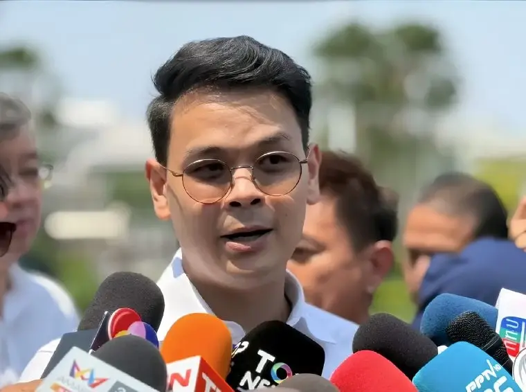ศึกเขากระโดงเดือด! "ไชยชนก" ไม่กังวล "เสรีพิศุทธ์" จ่อยื่นศาลรัฐธรรมนูญถอดถอน "ชี้เกมการเมือง" (มีคลิป)