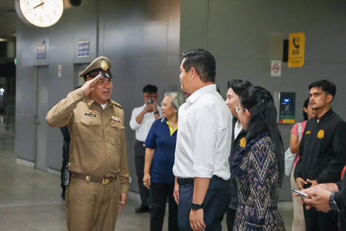 คืนความสุขคนใต้! “สรรเพชญ” ร่วมส่งผู้โดยสาร รถเร็ว 173 กลับมาวิ่งแล้ว "กรุงเทพอภิวัฒน์ – นครศรีฯ"